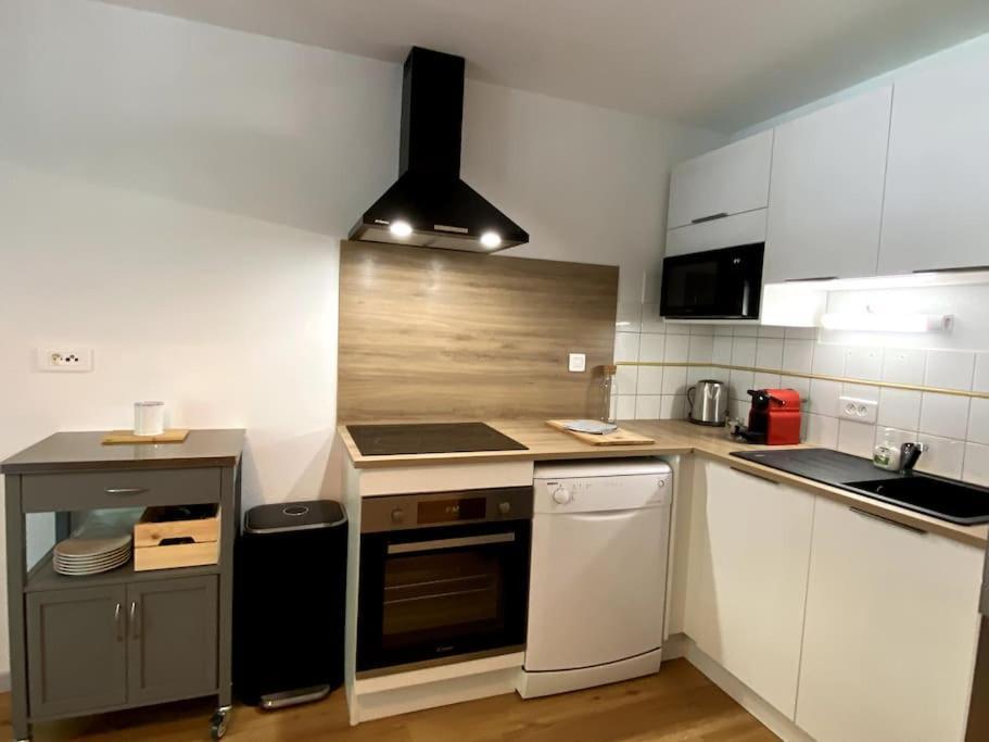 T3 Centre Ville Avec Parking, Balcon Et Wifi. 5P. Cauterets Exterior foto